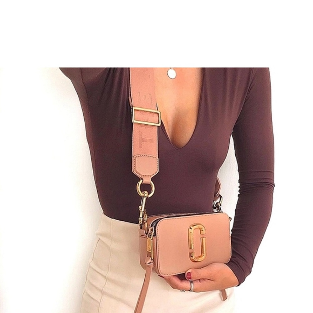 Nude🤎Peach🍑Marc Jacobs Snapshot crossbody bag camera bag travel messenger bag